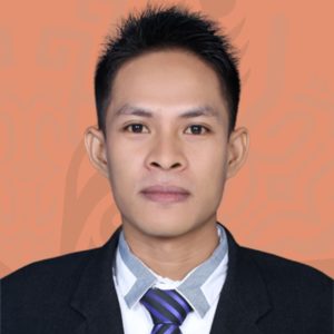 30 Bobi Frans Kuddi S.Si., M.Si