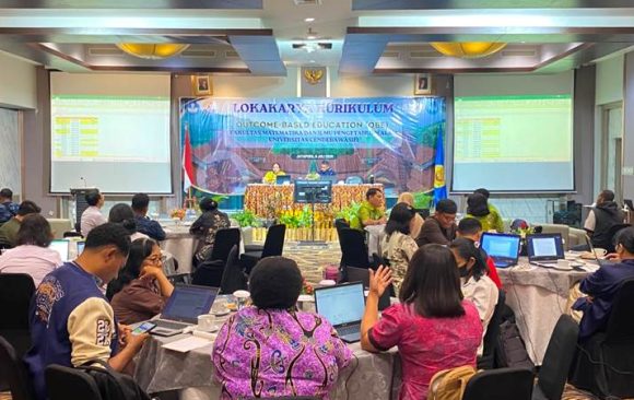 FMIPA Universitas Cenderawasih Gelar Lokakarya Kurikulum Outcome-Based Education (OBE) untuk Perkuat Implementasi Pembelajaran Berbasis Luaran
